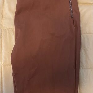 NWOT - Classy Brown Side Zip Ankle Length Pants